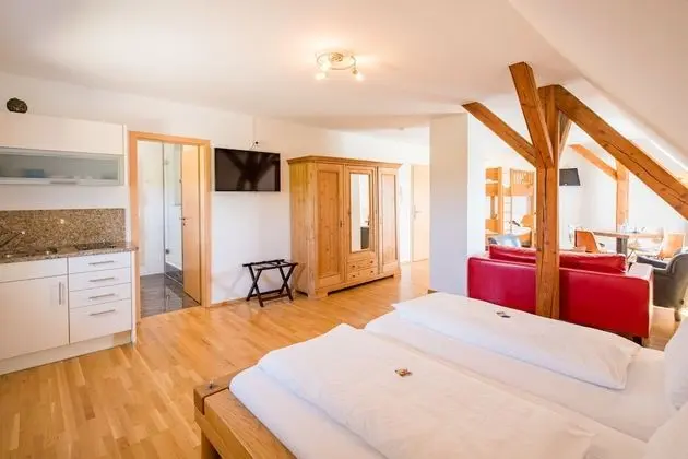 Junior Süit, Bahçe Manzaralı