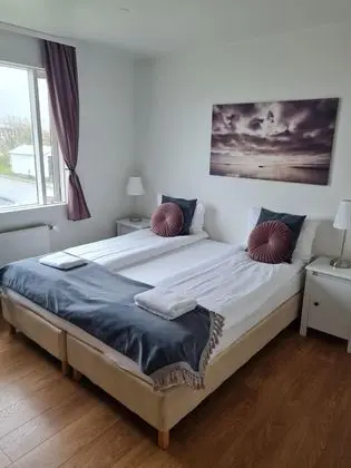 Double or Twin with Shared Bathroom-in the Main Building
