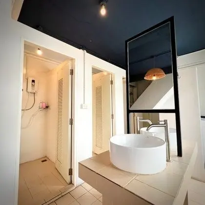 Premium Tek Büyük Yataklı Oda, Ortak Banyo