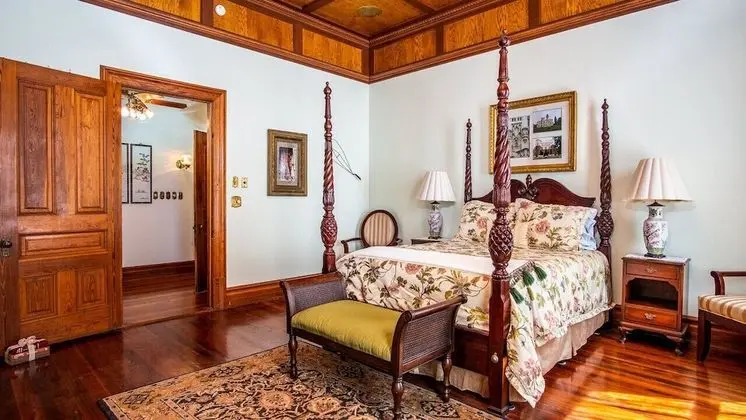 Süit, Özel Banyo (Pearl Suite)