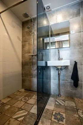 Deluxe Stüdyo Süit