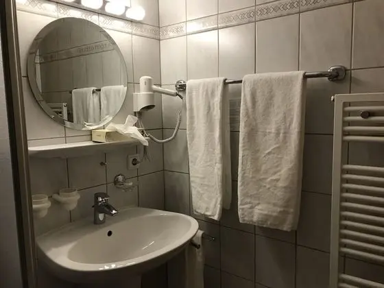 Economy Tek Büyük Yataklı Oda, Özel Banyo
