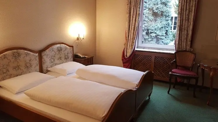Tek Büyük Yataklı Oda