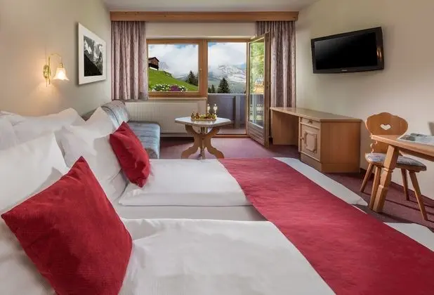 Superior Tek Büyük Yataklı Oda, Balkon