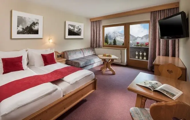 Superior Tek Büyük Yataklı Oda, Balkon