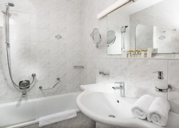 Superior Tek Büyük Yataklı Oda, Balkon