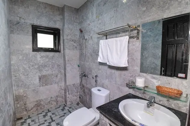 Deluxe Tek Büyük Yataklı Oda, Balkon