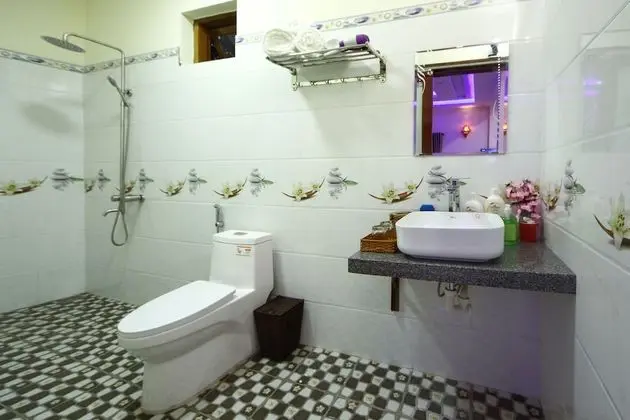 Family Oda, Bahçe Manzaralı