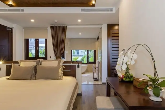 Club Süit, Balkon, Havuz Manzaralı