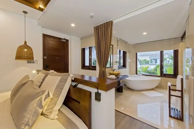 Club Süit, Balkon, Havuz Manzaralı