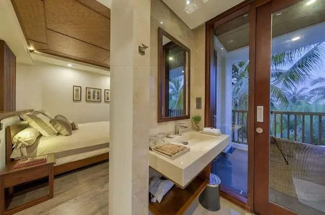 Grand Oda, Balkon