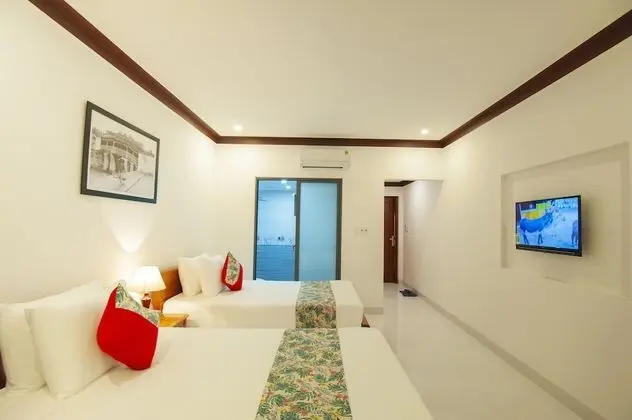 Family Oda (Connecting Room)