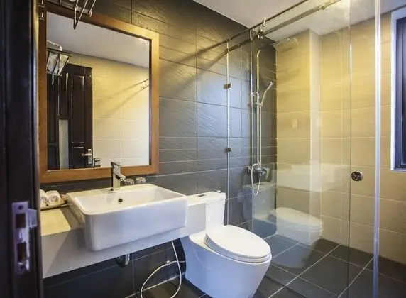 Deluxe Tek Büyük Yataklı Oda, Bahçe Manzaralı