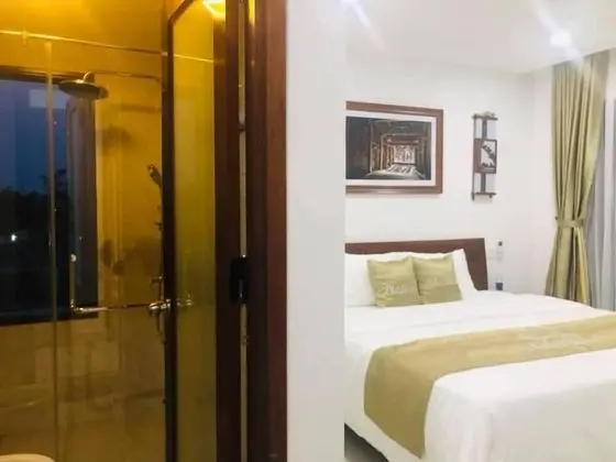 Panoramic Tek Büyük Yataklı Oda