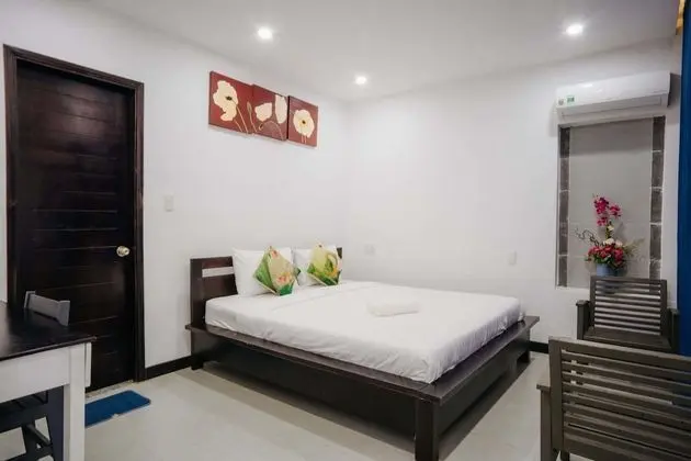Villa (9 Bedrooms)