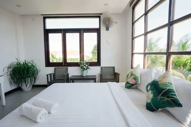 Villa (9 Bedrooms)