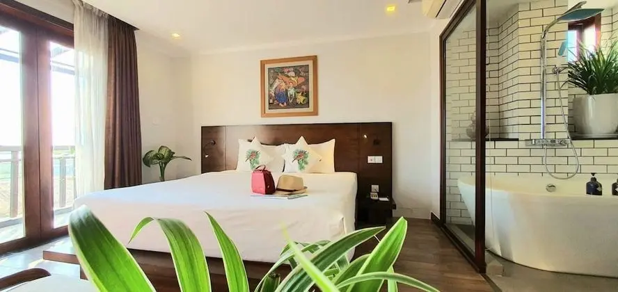 Deluxe Tek Büyük veya İki Ayrı Yataklı Oda, Balkon, Nehir Manzaralı