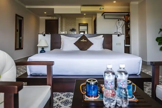 Honeymoon Süit, Balkon, Nehir Manzaralı