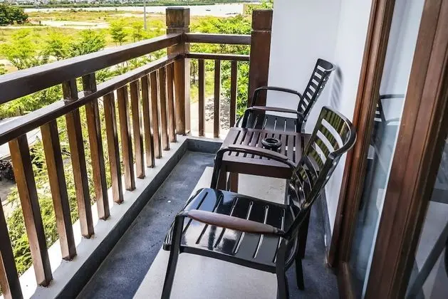 Honeymoon Süit, Balkon, Nehir Manzaralı
