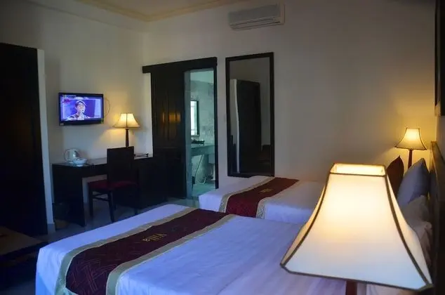 Deluxe Oda, Havuz Manzaralı