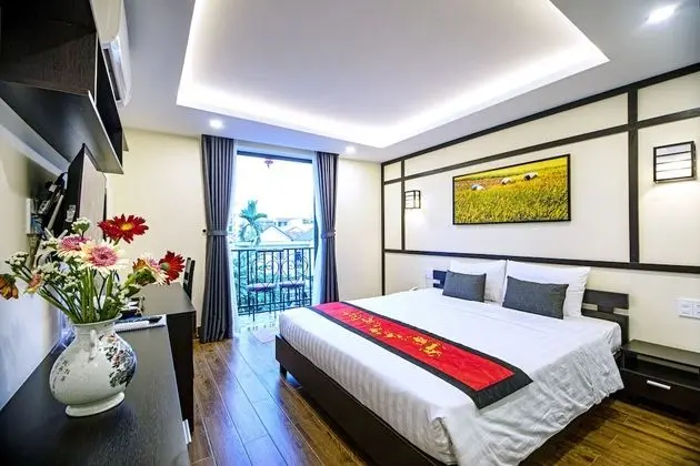 Superior Oda, 1 Büyük (Queen) Boy Yatak, Balkon, Şehir Manzaralı