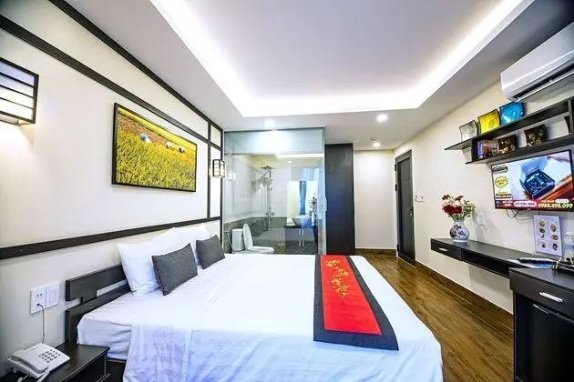 Superior Oda, 1 Büyük (Queen) Boy Yatak, Balkon, Şehir Manzaralı