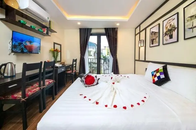Superior Oda, 1 Büyük (Queen) Boy Yatak, Balkon, Şehir Manzaralı