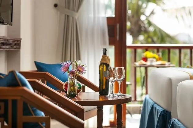 Deluxe Tek Büyük veya İki Ayrı Yataklı Oda, Balkon