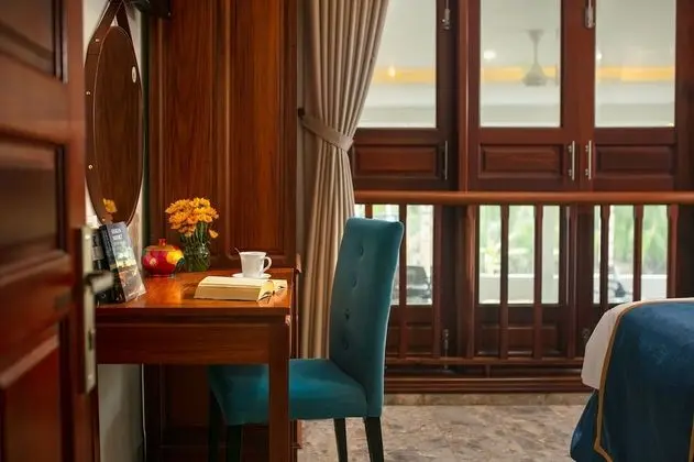 Deluxe Tek Büyük veya İki Ayrı Yataklı Oda, Balkon