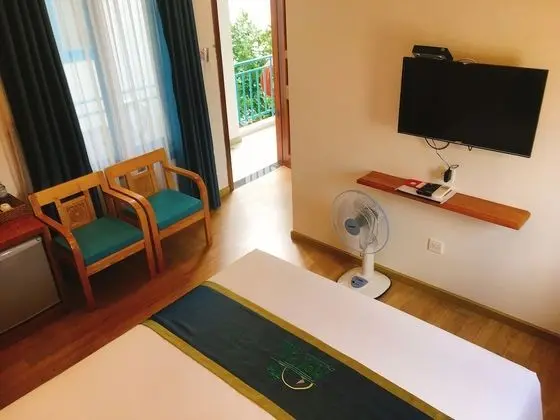 Superior Tek Büyük veya İki Ayrı Yataklı Oda, Bahçe Manzaralı