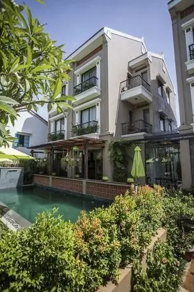 Deluxe Tek Büyük Yataklı Oda, 1 Yatak Odası, Balkon, Şehir Manzaralı