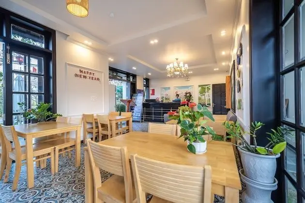 Deluxe Tek Büyük veya İki Ayrı Yataklı Oda, Bahçe Manzaralı