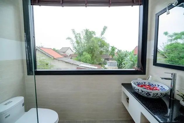 Romantic Tek Büyük Yataklı Oda, 1 Büyük (Queen) Boy Yatak, Balkon, Havuz Manzaralı