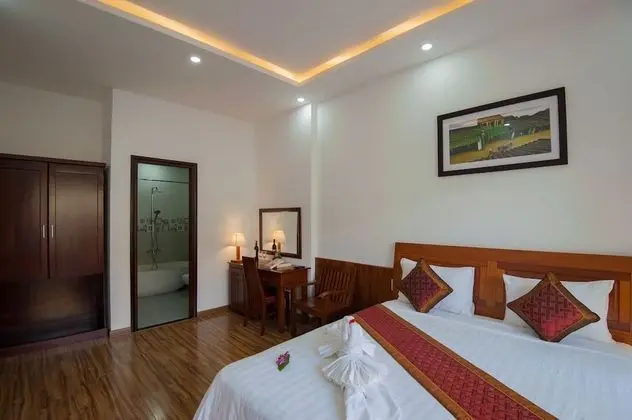 Luxury Tek Büyük Yataklı Oda, Bahçe Manzaralı