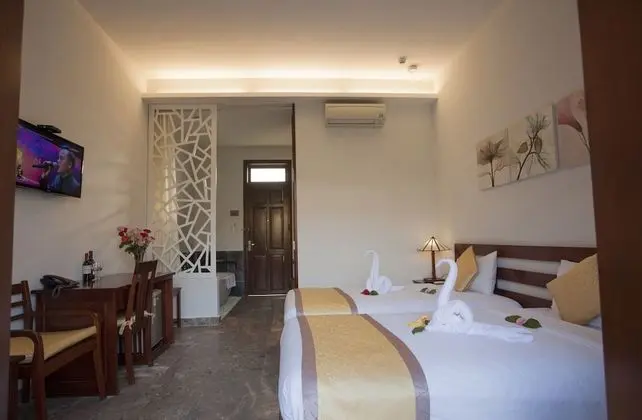 Deluxe Tek Büyük veya İki Ayrı Yataklı Oda, Bahçe Manzaralı (High - End)