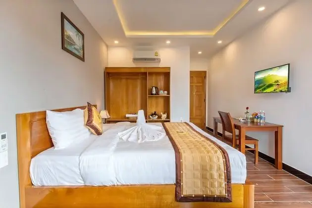 Deluxe Tek Büyük Yataklı Oda