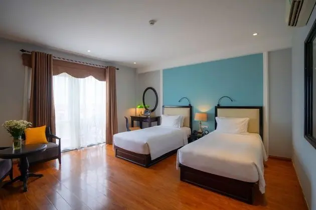Junior İki Ayrı Yataklı Oda, Balkon, Şehir Manzaralı