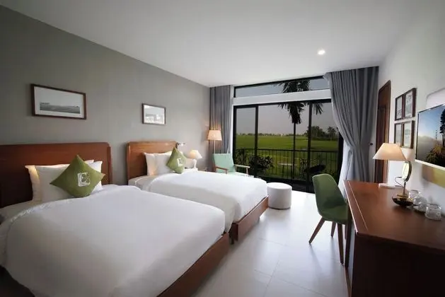 Deluxe Tek Büyük veya İki Ayrı Yataklı Oda, Balkon