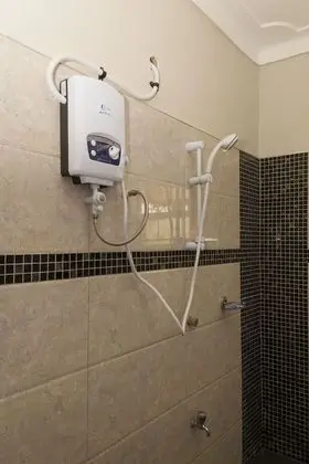 Business Tek Büyük Yataklı Oda