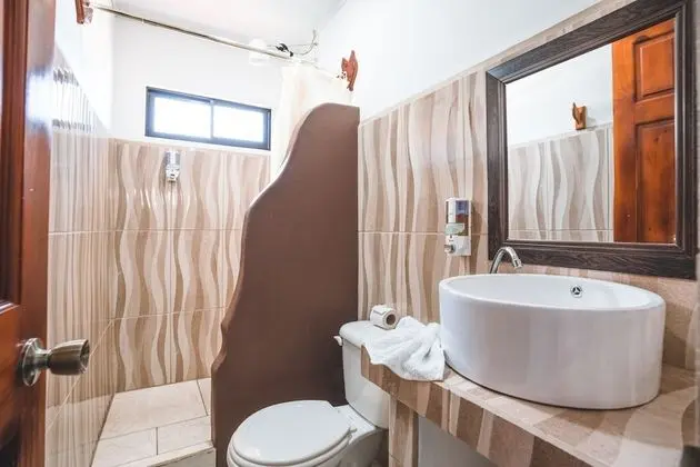 Standard Üç Kişilik Oda, Sigara İçilmez, Banyolu/Duşlu