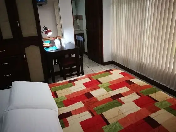 Tek Büyük Yataklı Oda, 1 Çift Kişilik Yatak, Sigara İçilmez