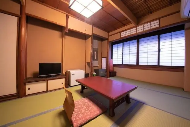 Traditional Oda, Sigara İçilmez, Ortak Banyo (Japanese, 1-2 pax, w/ no private bath)