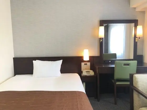 Tek Kişilik Oda, Sigara İçilmez