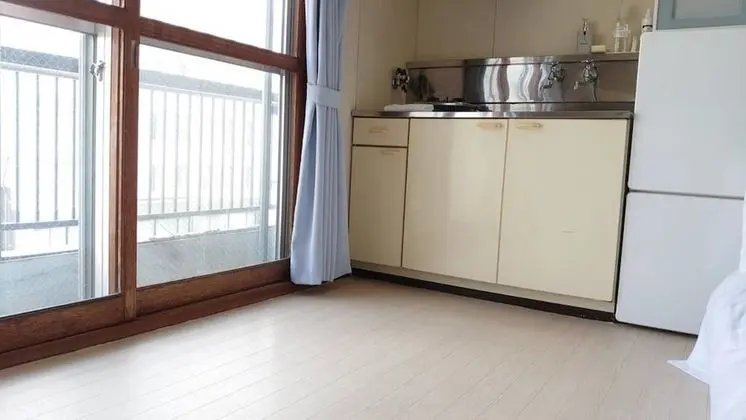 Basic Apart Daire, Sigara İçilmez