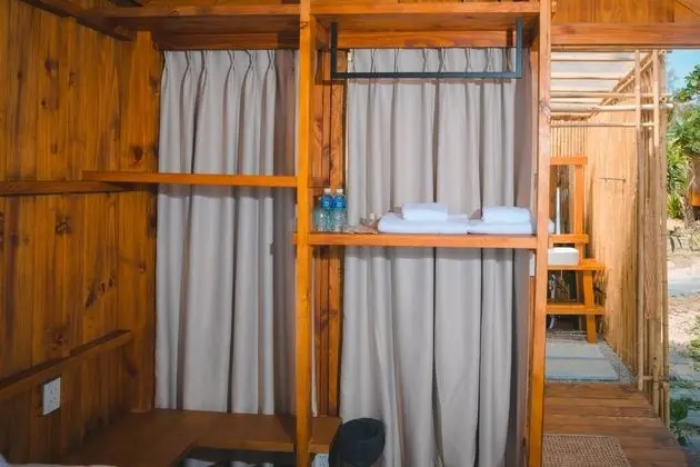Deluxe Tek Büyük Yataklı Oda, Deniz Manzaralı (Couple Beach Hut)