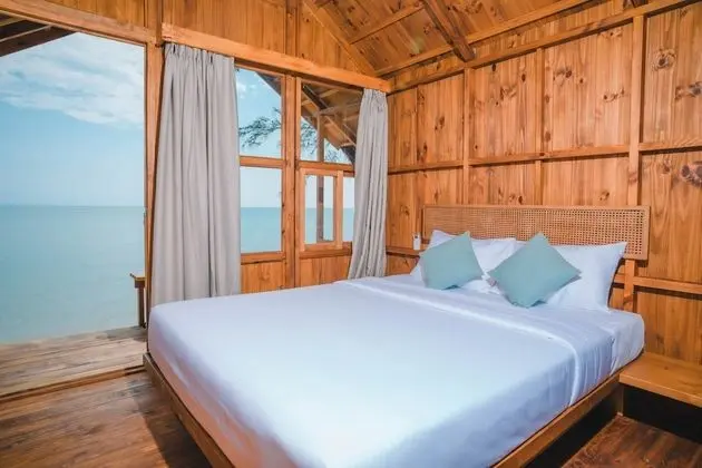 Deluxe Tek Büyük Yataklı Oda, Deniz Manzaralı (Couple Beach Hut)