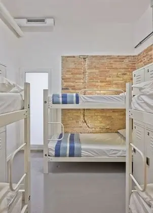 Bed in a 11-Bed Mixed Dorm
