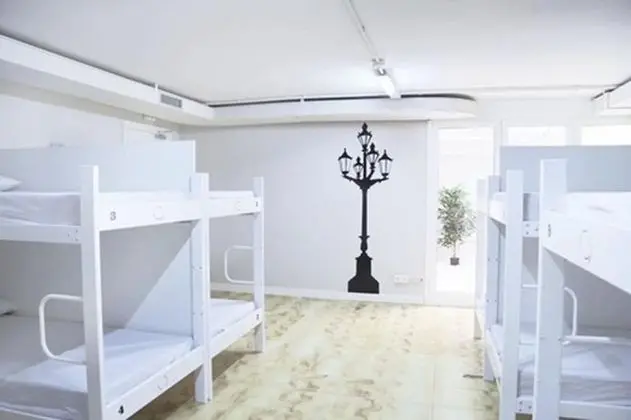 1 Bed in Shared Dormitory For 16 People, Women Only