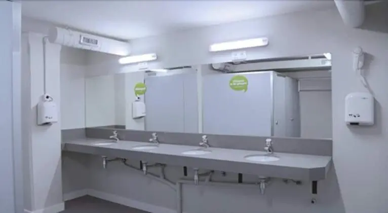 1 Bed in Shared Dormitory For 18 People