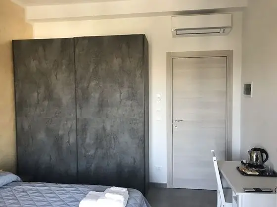 Tek Büyük Yataklı Oda, Balkon (CAMERA 2)
